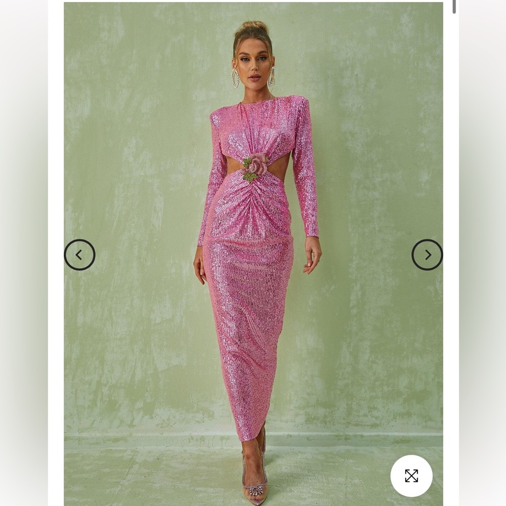 NWT Mew Mews Aviva Long Sleeve Cutout Sequin Dress in Pink Size M